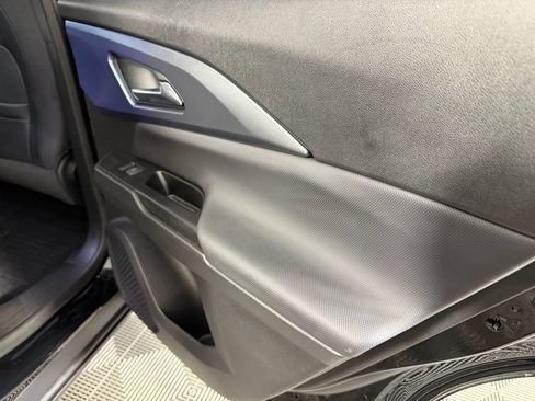 Used 2024 Chevrolet Equinox EV LT image 32