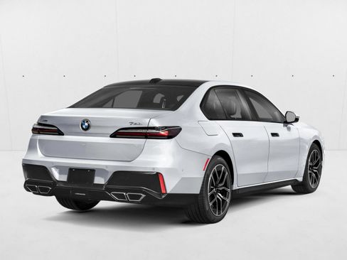 New 2026 BMW 760i xDrive w/ Executive Package AWD/4WD image 2