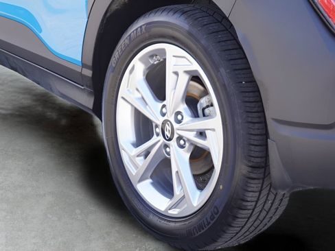 Used 2022 Hyundai Kona SEL w/ Cargo Package image 9