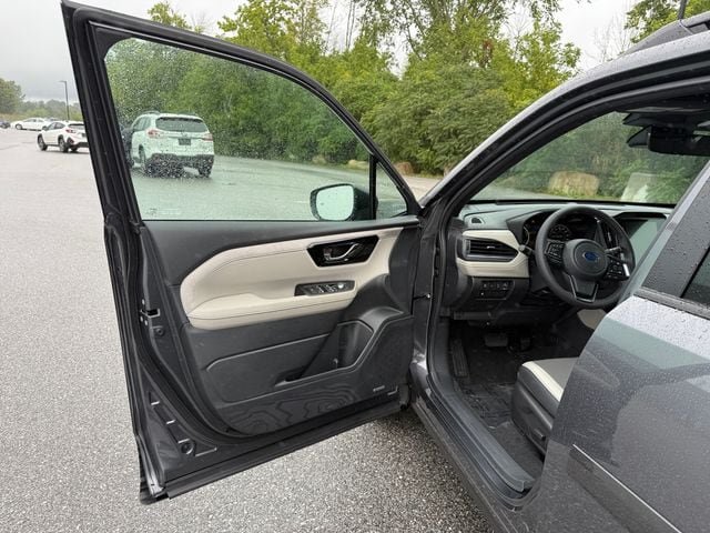 New 2026 Subaru Forester Touring AWD/4WD image 17