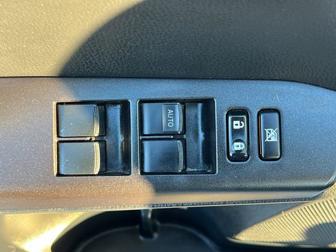 Used 2016 Toyota RAV4 XLE image 13