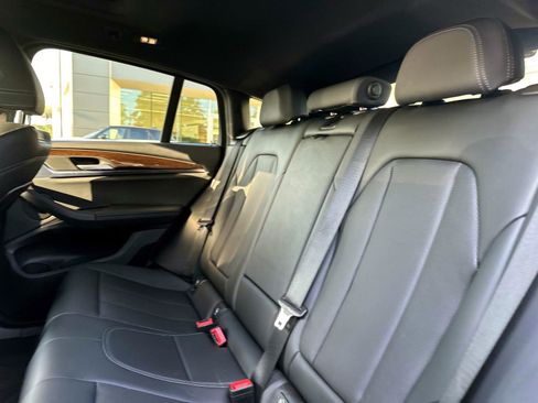 Used 2023 BMW X4 xDrive30i image 14
