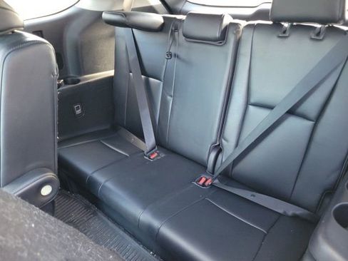 Certified 2022 Toyota Highlander Platinum image 25