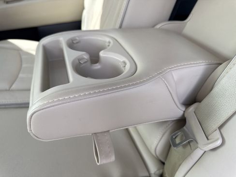 Used 2020 INFINITI QX60 Luxe w/ Essential Package image 17