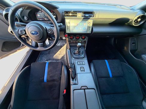 Used 2025 Subaru BRZ tS image 15