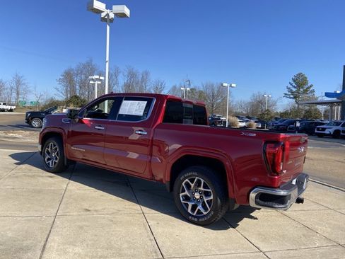 Used 2023 GMC Sierra 1500 SLT w/ SLT Premium Package image 7
