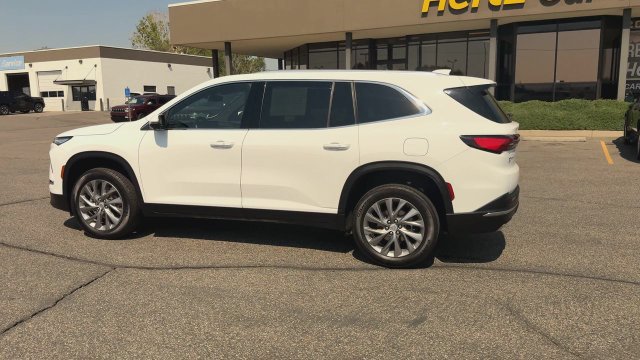 Used 2026 Buick Enclave Preferred AWD/4WD image 6