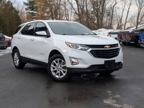 Used 2020 Chevrolet Equinox LT image 1