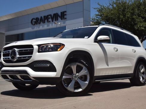 Used 2021 Mercedes-Benz GLS 450 4MATIC image 2