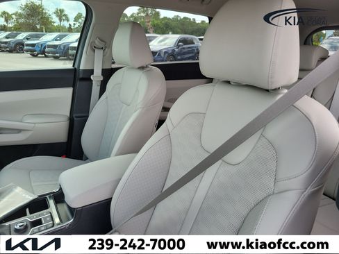 New 2026 Kia Sorento S FWD image 25