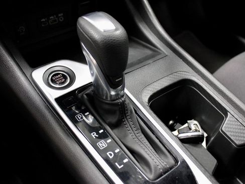 Certified 2024 Nissan Sentra SV w/ All-Weather Package FWD image 31