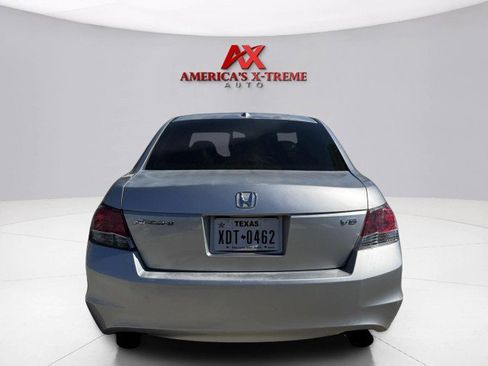 Used 2010 Honda Accord EX-L image 4