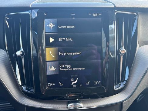 Used 2018 Volvo XC60 T8 R-Design w/ Convenience Package AWD/4WD image 19