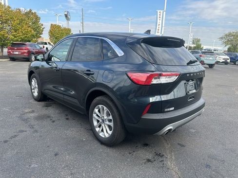 Used 2022 Ford Escape SE w/ Convenience Package image 4