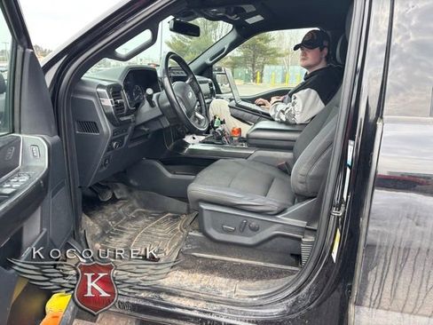 Used 2022 Ford F150 XLT w/ Equipment Group 302A High image 7