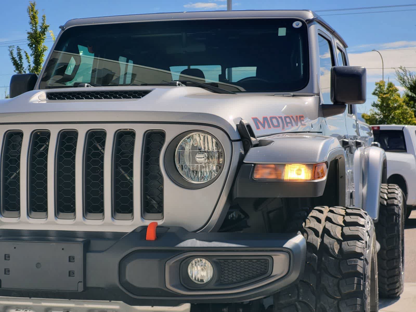 Used 2020 Jeep Gladiator Mojave w/ Trailer Tow Package AWD/4WD image 7