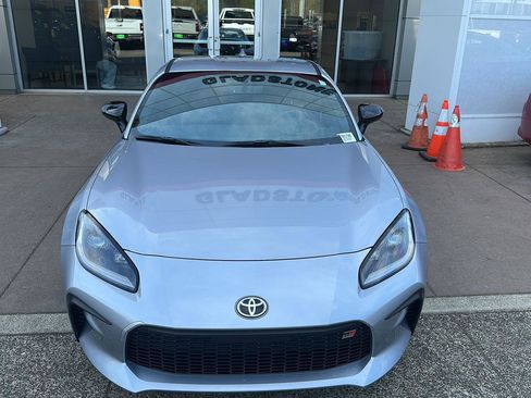 New 2026 Toyota GR86 image 2