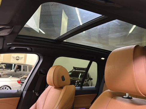 Used 2021 BMW X5 sDrive40i w/ Premium Package 2 RWD image 15