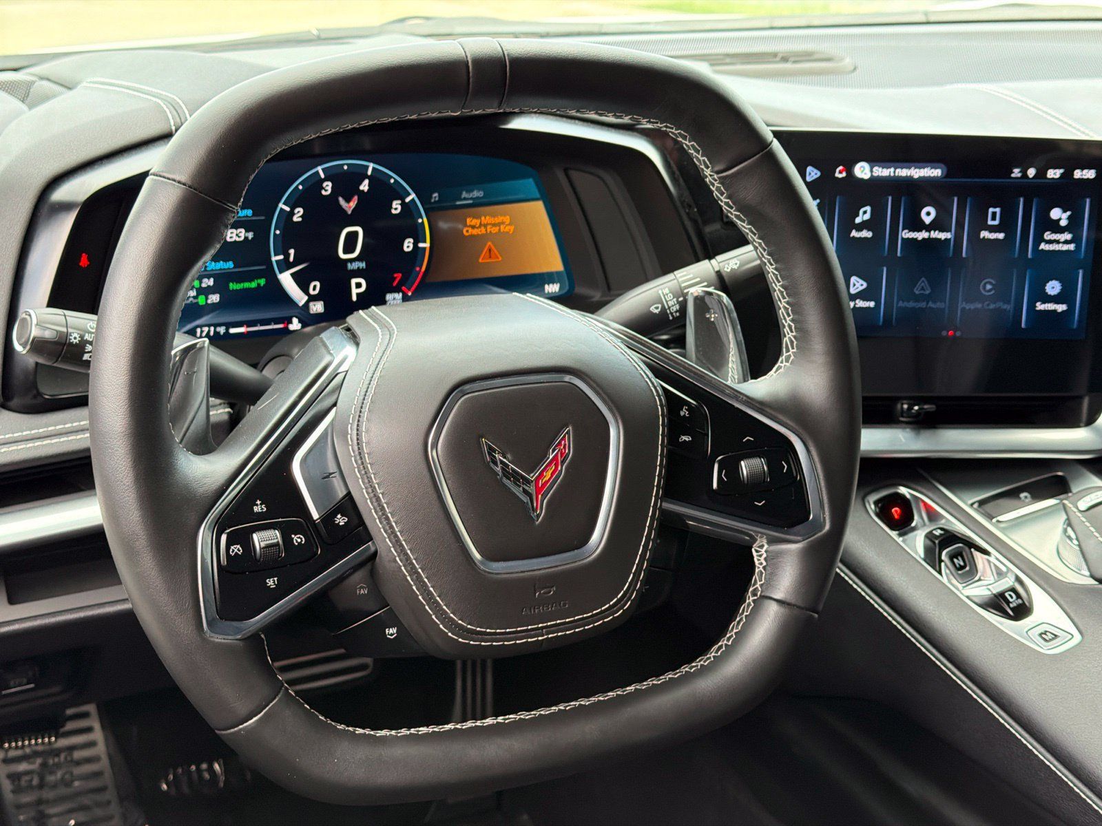 Used 2025 Chevrolet Corvette Stingray Coupe w/ 1LT RWD image 17