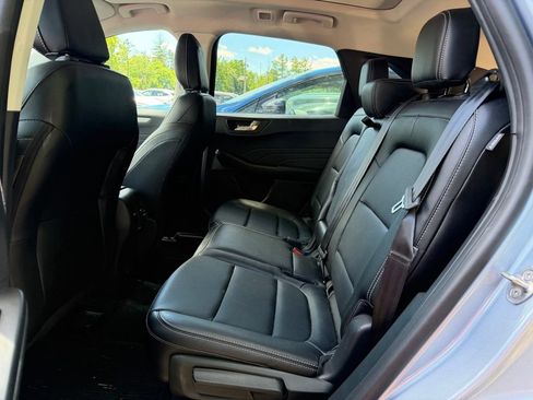 Used 2022 Ford Escape SEL AWD/4WD image 8