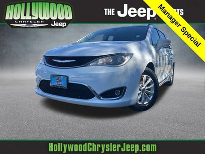 Used 2019 Chrysler Pacifica Touring-L