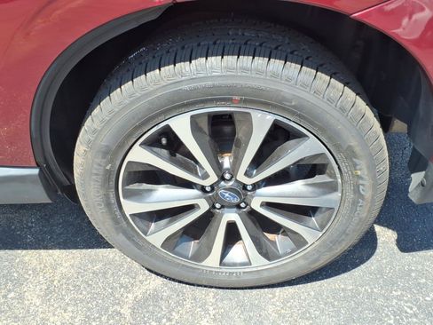 Used 2017 Subaru Forester 2.0XT Premium AWD/4WD image 6