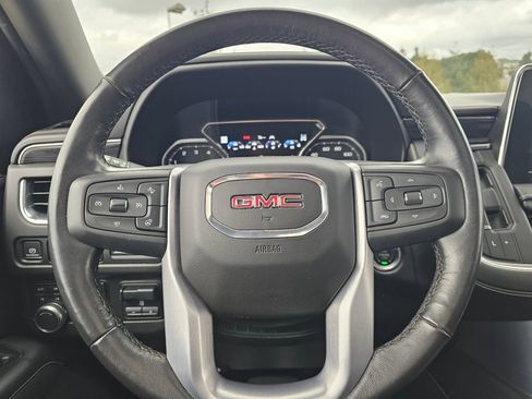 Used 2021 GMC Yukon SLT w/ SLT Luxury Plus Package image 24
