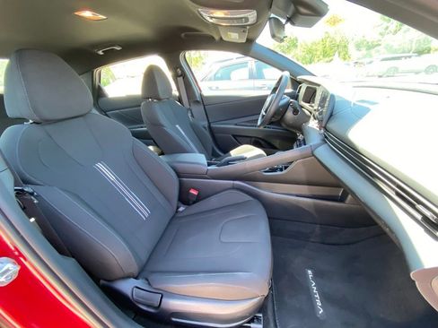 Certified 2026 Hyundai Elantra Sport FWD image 34