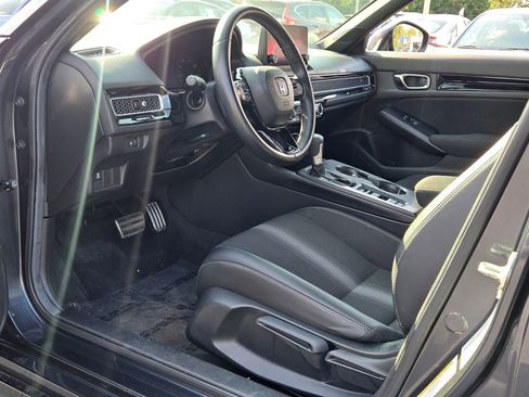 Certified 2025 Honda Civic Sport Touring image 12