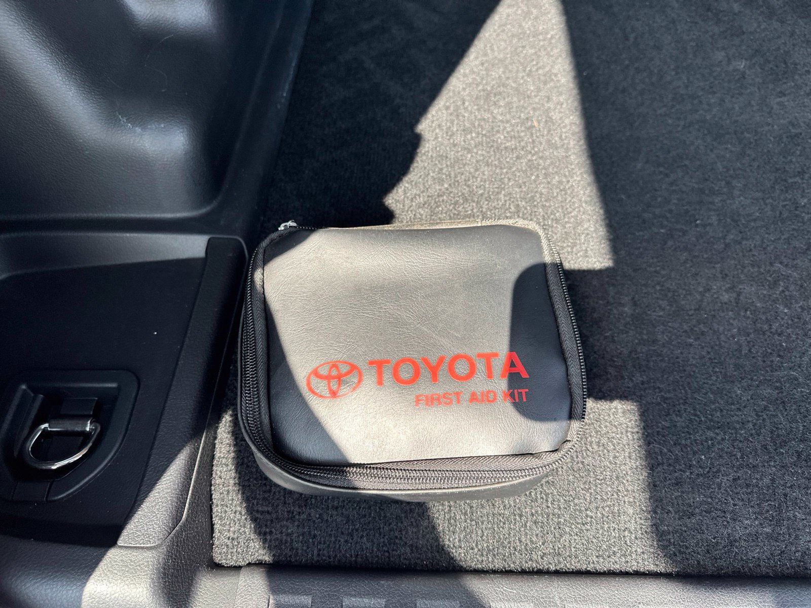 Used 2022 Toyota 4Runner Limited AWD/4WD image 31