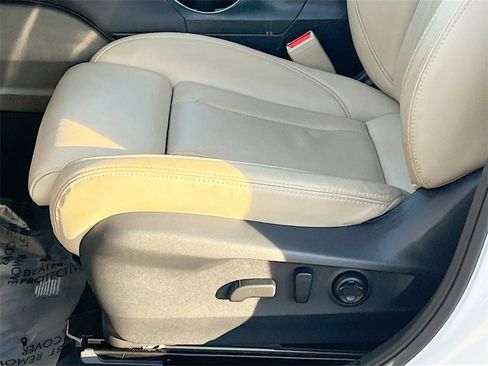 Used 2024 Subaru Legacy Limited image 20