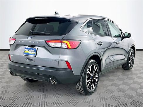 Certified 2022 Ford Escape SE w/ SE Sport Appearance Package image 7
