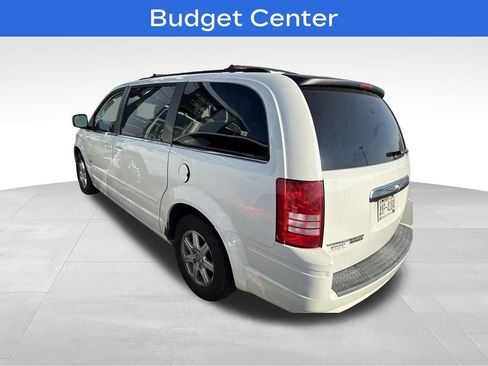 Used 2008 Chrysler Town & Country Touring FWD image 35