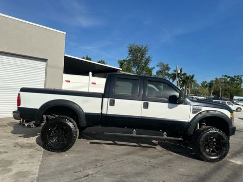 Used 2010 Ford F250 XLT image 6