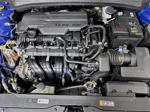 Used 2024 Hyundai Elantra SEL w/ Convenience Package image 32