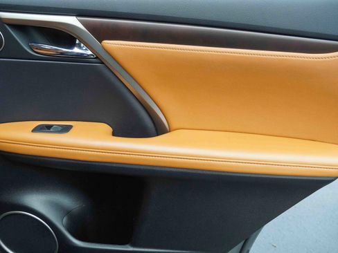 Used 2021 Lexus RX 350 FWD w/ Premium Package image 32