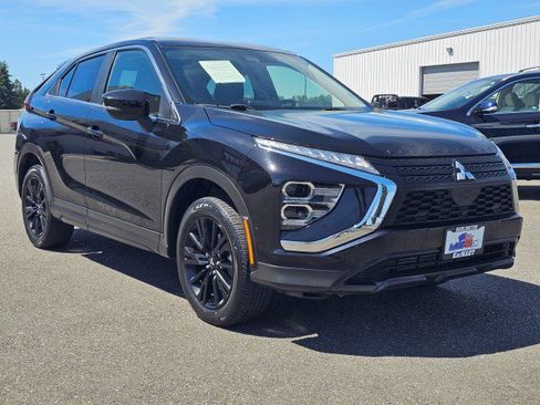 Used 2023 Mitsubishi Eclipse Cross LE AWD/4WD image 1