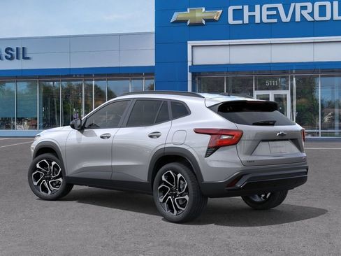 New 2026 Chevrolet Trax RS FWD image 3