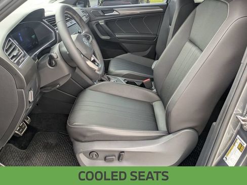 Used 2023 Volkswagen Tiguan SE R-Line FWD image 14