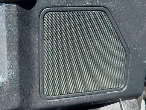 Used 2019 Ford F150 XLT w/ Equipment Group 302A Luxury AWD/4WD image 23