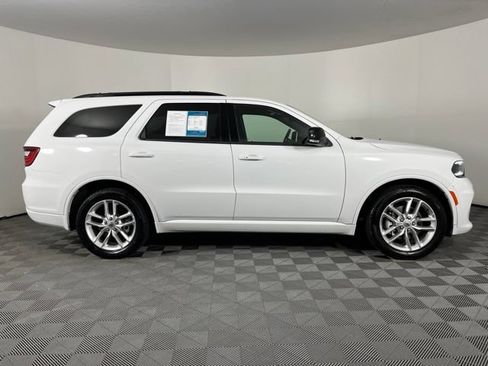 Used 2024 Dodge Durango GT RWD image 12