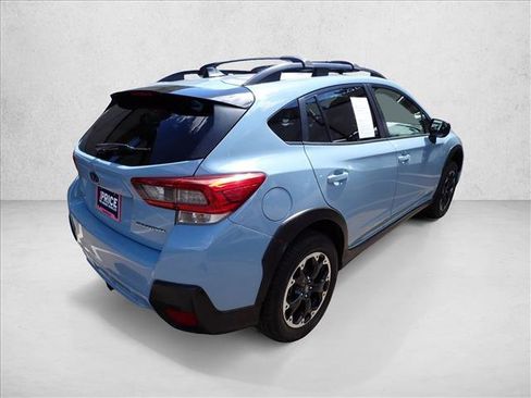 Used 2022 Subaru Crosstrek 2.0i AWD/4WD image 4