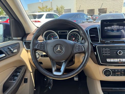Used 2019 Mercedes-Benz GLE 400 4MATIC image 20