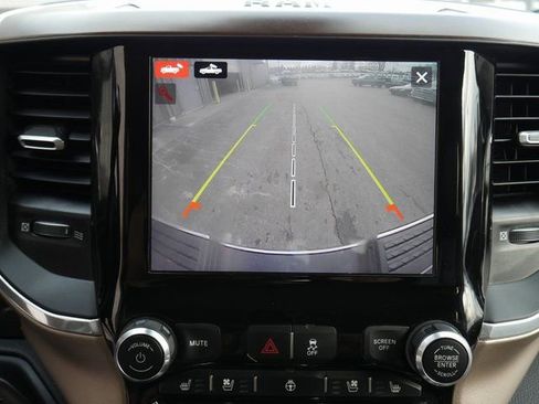 Used 2022 RAM 3500 Laramie AWD/4WD image 6