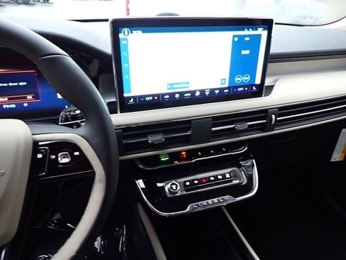 New 2026 Lincoln Corsair Grand Touring image 29