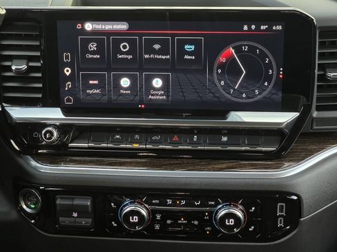 Certified 2025 GMC Sierra 1500 SLE RWD image 21