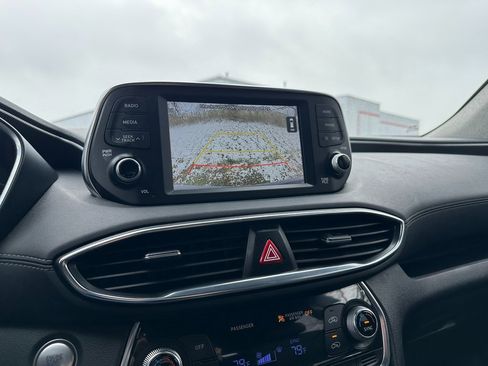 Used 2020 Hyundai Santa Fe SEL w/ Convenience + Premium Package image 28