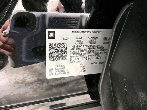 Used 2025 Chevrolet Trax RS w/ Sunroof Package image 43