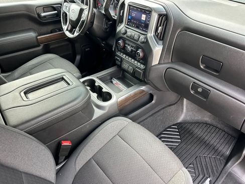 Used 2020 Chevrolet Silverado 1500 RST image 15