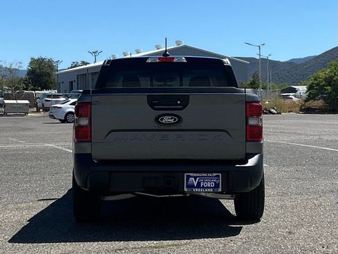 New 2025 Ford Maverick Lariat w/ Black Appearance Package image 5